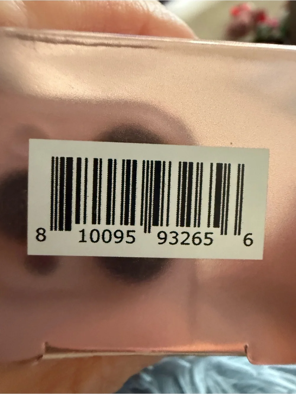 Plumping Velvet Serum-Infused Foundation - shade light